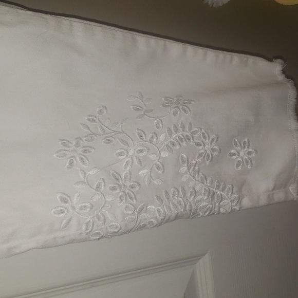 jeans - Picture 2 of 5